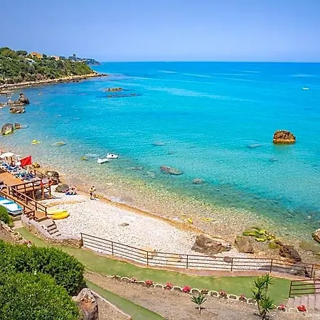 Hotiday Cefalù