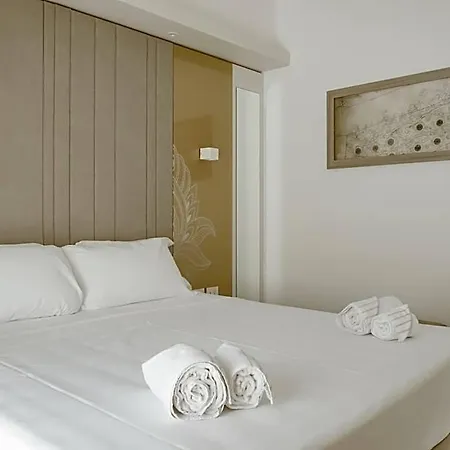 Hotiday Aparthotel