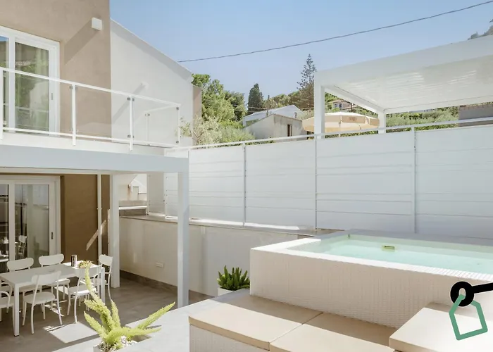 Ξενοδοχείο με διαμερίσματα Hotiday