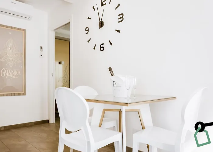 Hotiday Apartmanhotel 4*